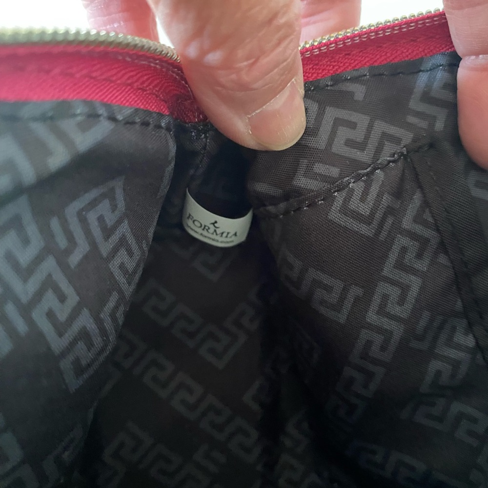 Versace Pink and Burgundy His/Her Toiletry Makeup Travel Bag Set - Picture 4 of 12